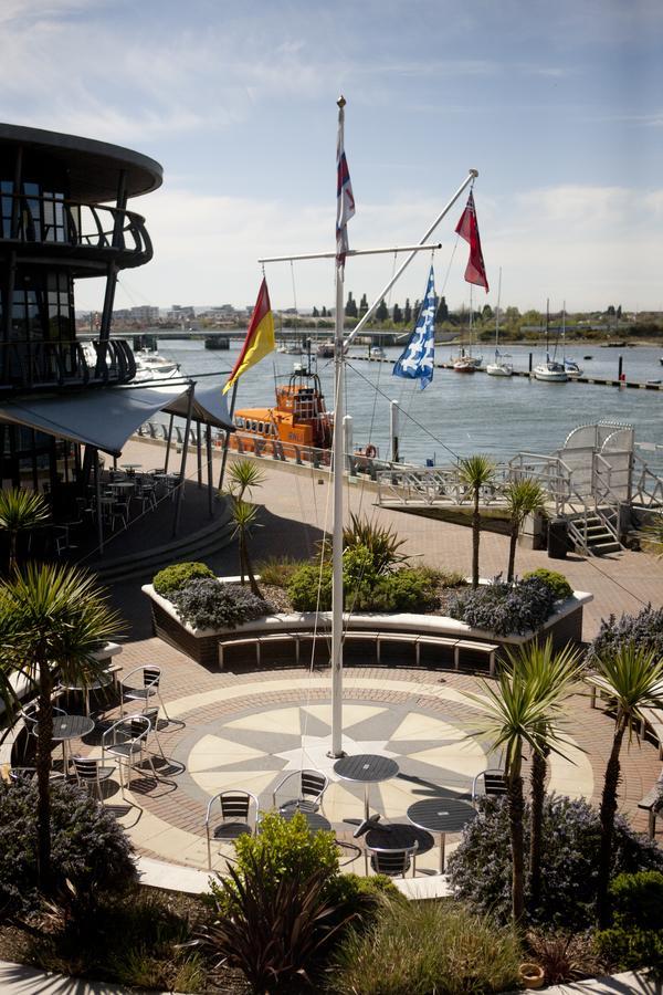 Rnli College Hotel Пул Екстериор снимка